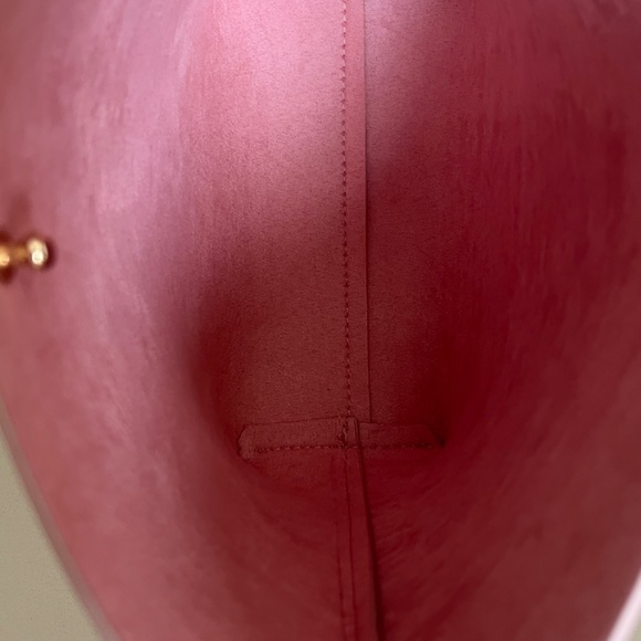 Samara Medium Blush Shoulder Bag - Picture 13 of 13